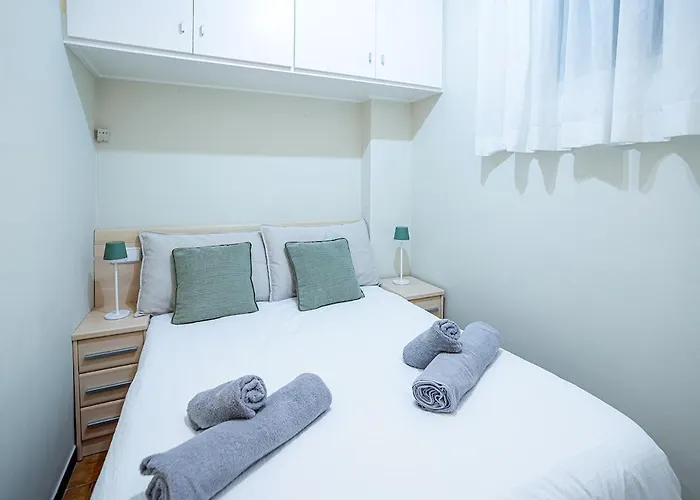 アパート Charming In パラモス